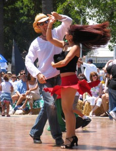 salsa_dance400x521